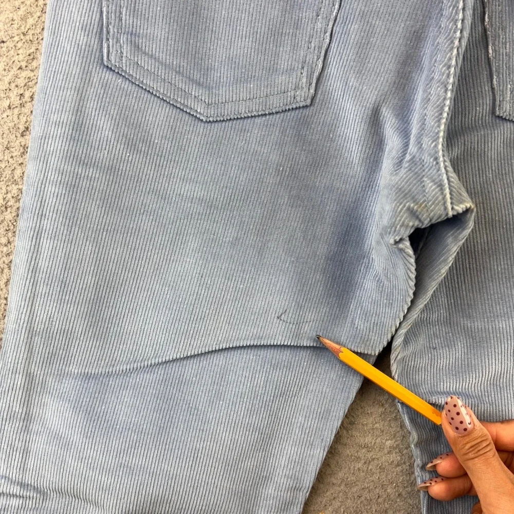 New Vintage 70s Levi's Kids Girls‎ Blue Corduroy Bell Bottom Jeans Size 11